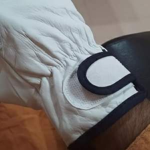 Professional Quality Made US Famous Design Baseball <b>Batting</b> Gloves Premium Split Leather Anti-slip Custom Logo & Design 2026 - Product Image 3