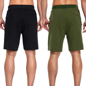 Shorts pour hommes adaptatifs et ajustés, conçus pour une mouvement flexible, avec un design épuré et un style visuel moderne pour le quotidien. - Product Image 2