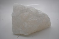 Quartz de silice de qualité supérieure, morceaux de SiO2 98%+ pour usage industriel, pierre de quartz de silice 98+ miroir, matériau de quartz haut de gamme pour l'industrie