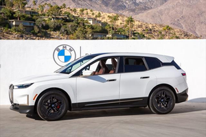 H&S 2023 iX xDrive50 LISTO PARA ENVIAR - Product Image 4