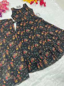 ชุดส่าหรีพิมพ์ลายที่นิยมในปริมาณมากโดย fabzone ขายส่ง - Product Image 2