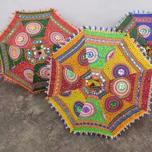 Venta al por mayor lote de paraguas de retales elefante decorativo bordado boda decoración tradicional sombrilla Rajasthani escenario telón de fondo - Product Image 1