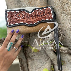 La más nueva gran oferta, Cartera de pulsera de cuero con pelo en flores para mujer, funda de teléfono de cuero genuino occidental y monedero con tarjetero - Product Image 1