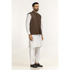 Chaleco de Corte Regular, Resistente al Viento, con Botones Personalizables, Técnica de Bordado en Lona y Poliéster - Product Image 2