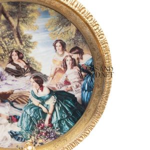Marco de pared de latón antiguo con diseño redondo dorado adornado con pintura clásica victoriana para damas, decoración de pared de lujo vintage - Product Image 4