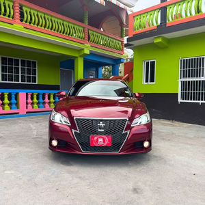 Toyota Crown Athlete édition limitée d'occasion, 2014 - Product Image 1