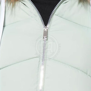 Veste d'hiver matelassée pour femme, style décontracté et outdoor, pour la chaleur, le confort et la mode quotidienne - Product Image 4