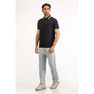 100% Poliéster para Polo de Corte Regular MN-PSH-SS25-036, Tejido de Punto de Alta Calidad, Corte Ajustado, Teñido Liso, Bordado, Antiarrugas - Product Image 4