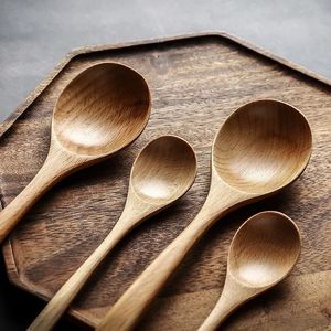 Cuchara de Madera con Mango Elegante Diseñada para Cocinar, Revolver, Servir y Mezclar Alimentos de Forma Cómoda - Product Image 4