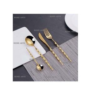 Juego de Cubiertos de Acero Inoxidable Hecho a Mano, la Mejor Calidad, Color Dorado, Juego de Cubiertos a un Precio Accesible - Product Image 5