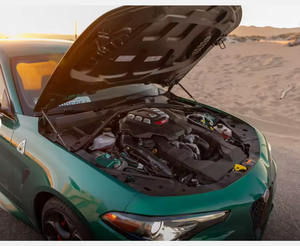 TOP VÉHICULES D'OCCASION LHD/RHD 2023 ALFA ROMEO GIULIA QUADRIFOGLIO - Product Image 3