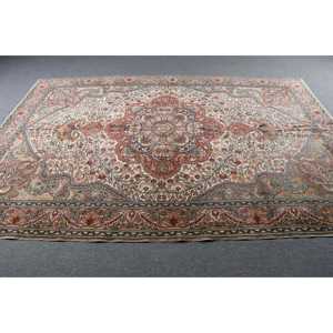 Turkish Vintage Rug 6.3x9.5 ft, <b>Red</b> Floral <b>Wool</b> Rug - Product Image 3