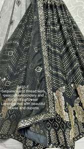 Elegante y ligero Lehenga Choli neto con patrón de pavo real bordado estilo tradicional para fiestas y celebraciones festivas - Product Image 5