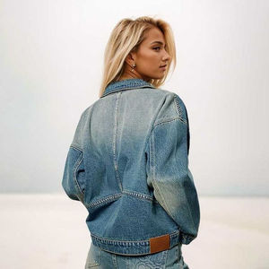 Chaqueta de alta calidad de manga larga con botones para mujer con logotipo personalizado, Chaquetas vaqueras informales de primavera, abrigos, abrigo de abrigo Premium - Product Image 1