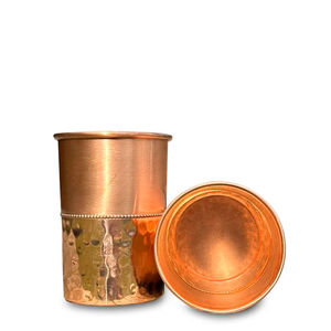 Taza Cilíndrica de Cobre con Asa Envuelta, Vajilla Metálica Contemporánea para Uso Diario y Servicio - Product Image 3