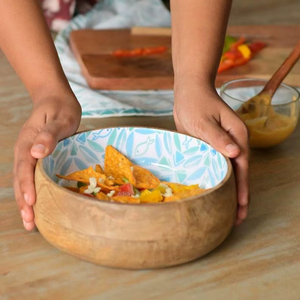 Cuencos para servir ensaladas de madera de acacia de alta calidad, ecológicos, hechos a mano, estilo americano, resistentes a los arañazos, aptos para lavavajillas - Product Image 1