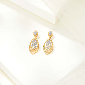 Boucles d'oreilles pendantes plaquées or pour femmes avec perle et zircon, style religieux tendance, bijoux de mariage - Product Image 1