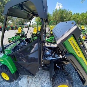 Véhicule utilitaire John Deere Gator HPX615, équipement efficace et durable, idéal pour le transport et les travaux agricoles quotidiens. - Product Image 3