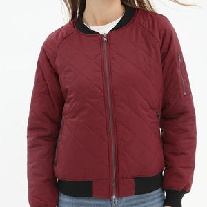 แจ็คเก็ตบอมเบอร์แขนยาวคุณภาพสูงสำหรับผู้หญิง ราคาขายส่ง ผ้าเนื้อนุ่ม ผลิตแจ็คเก็ตบอมเบอร์สำหรับผู้หญิงในปริมาณมาก - Product Image 3