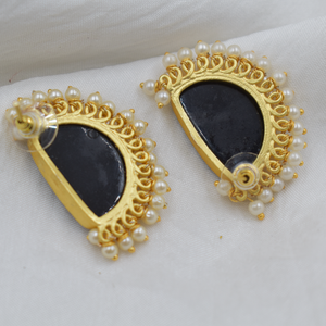 Pendientes de tuerca de piedra, última colección, pendientes de tuerca chapados en oro de diseñador, venta al por mayor, Pendientes chapados en oro de 18 quilates hechos a mano para mujer - Product Image 5