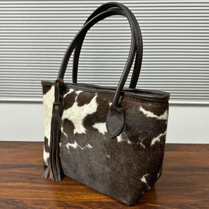 Nuevos Bolsos de Mano de Cuero Vacuno de Alta Calidad Personalizados para Mujer 2025, Bolsos de Mano de Cuero Vacuno para Mujer a la Venta al Por Mayor a Bajo Precio - Product Image 2
