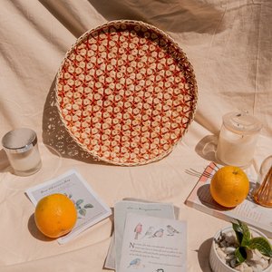 Plateau de panier en bambou tissé à la main, vaisselle, plateaux ronds tissés à la main, caddie plat de qualité, vente en gros OEM ODM disponible - Product Image 5