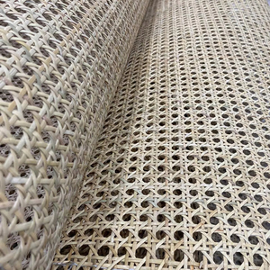 Rollo de malla de caña de mimbre al por mayor de Vietnam, 15 metros para decoración de muebles de exterior, silla y tapiz colgante - Product Image 6