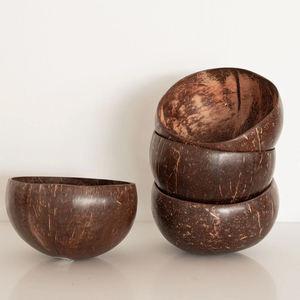 Fabricant artisanal au Viet Nam bols en coquille de noix de coco bols Jumbo en noix de coco naturelle pour smoothies à la crème glacée fruits - Product Image 3