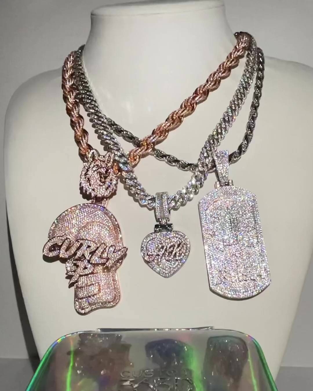 ชุบทองสีเหลือง