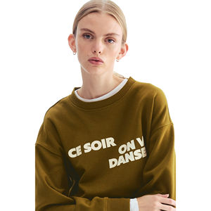 Sudadera de moda de invierno para mujer con estilo, logotipo frontal personalizado, cuello redondo de manga larga para mujer, venta al por mayor - Product Image 1