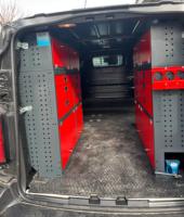 Rak Van & Kabinet Truk Modular Logam OEM Berkualitas Tinggi dengan Rak Penyimpanan Desain Modern Mudah Dirakit Set Kanan/Kiri