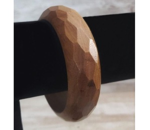 Elegantes Brazaletes de Madera Hechos a Mano, Impermeables, con Acabado Pulido Suave, Colección de Joyería Personalizable para Mujer - Product Image 3