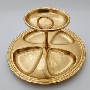 Placa de cargador de lujo de aluminio y vidrio hecha a mano, servidor de frutas secas, compartimentos de tres hojas, acabado dorado antiguo, decoración perfecta - Product Image 4