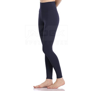 Leggings de Yoga de fitness de patrón sólido para mujer con logotipo personalizado Cierre de cintura elástica Precio razonable Servicio OEM disponible - Product Image 3