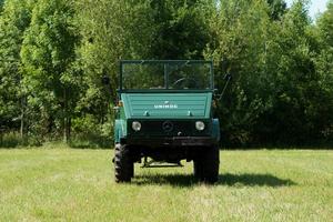 รถเมอร์เซเดสเบนซ์ ยูนิม็อก 411 สำหรับการเกษตร สภาพใหม่/มือสอง กำลัง 24 กิโลวัตต์ (33 แรงม้า) - Product Image 3