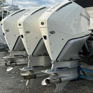 Moteur hors-bord électrique Verado 300 CV L 2024 d'occasion, le produit phare le plus vendu, haute vitesse, prix imbattable - Product Image 6