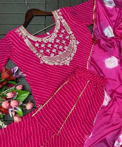 FANTAISIE GEORGETTE BRODERIE CODAGE TRAVAIL AVEC IMPRESSION NUMÉRIQUE TRAVAIL LEHENGA AVEC DUPATTA FESTIVE WEAR PRIX DE GROS VÊTEMENT ETHNIQUE - Product Image 5