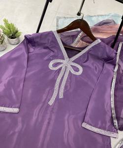 PERLES DE CRÊPE FRANÇAIS FANTAISES TOP DE TRAVAIL PATIYALA AVEC DUPATTA FESTIVE WEAR COULEUR VIOLET PRIX DE GROS VÊTEMENT ETHNIQUE - Product Image 2