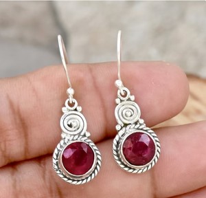 Đồ trang sức thời trang màu đỏ Bông tai tuyên bố handmade 925 Sterling <span class=keywords><strong>Ruby</strong></span> đá quý bông tai đỏ tuyên bố - Product Image 2