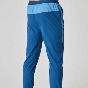 เสื้อกันลมกันน้ำกางเกงวอร์มสำหรับผู้ชายเสื้อแจ็คเก็ตกันลมลำลองขนาดพลัสไซส์ - Product Image 1