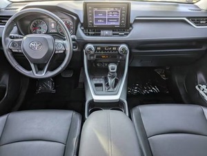 Neatly used R-AV4 XLE Premium 4dr SUV - Product Image 3