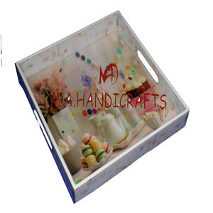 Plateau de service artisanal en MDF Plateau décoratif en émail avec impression en feuille UV pour usage domestique Matériaux en rotin en bois Base en plastique - Product Image 1