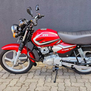 Motocicleta Todoterreno TVS STAR HLX 150cc de Gasolina, Refrigerada por Aire, de Acero - Product Image 1