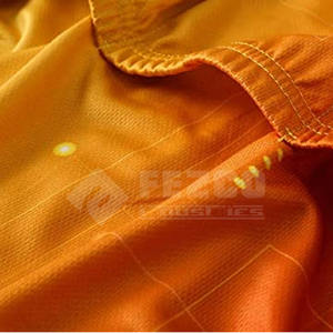 Conjuntos de Uniformes de Ciclismo Atlético para Hombre, Hechos a Medida, Modernos, para Adultos, MOQ Bajo, 100% Poliéster, Secado Rápido, Transpirable, Ecológico - Product Image 4