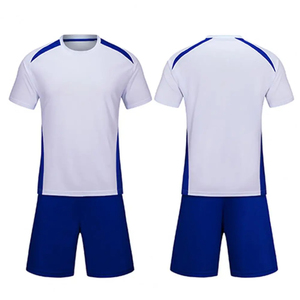 Camiseta de fútbol profesional Unisex de alta calidad 100% poliéster transpirable de secado rápido logotipo personalizado nombres de equipos/números nuevo estilo de conjunto - Product Image 4