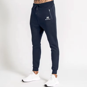 Ensemble survêtement sportif d'hiver surdimensionné personnalisé en polyester 100% imprimé par transfert thermique, pantalon de survêtement et sweat-shirt pour homme - Product Image 4