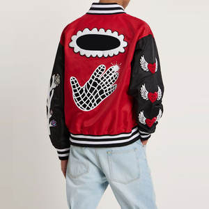 Chaqueta universitaria personalizada para hombre, fabricante OEM, lana y piel sintética, estilo de béisbol clásico con parches de chenilla, pedidos al por mayor - Product Image 2