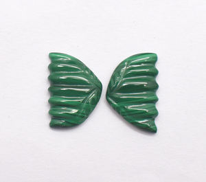 Sculptures en forme de papillon en malachite naturelle 12.75 Cts Sculptures en vrac en malachite 15.5X11mm - Product Image 4