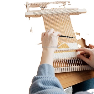 เข็มถักทำจากเขาควายขัดเงาอย่างดี เป็นมิตรกับสิ่งแวดล้อม ผลิตด้วยมือ พร้อมลวดลายปัก สำหรับศิลปินงานสิ่งทอ - Product Image 2