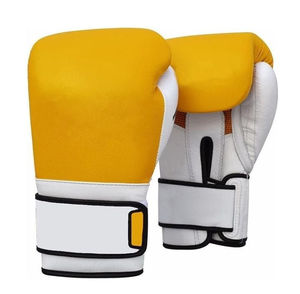 Gants de boxe professionnels en cuir extensible de haute qualité de 14 oz, personnalisables avec un nom, taille universelle, pour les arts martiaux - Product Image 4